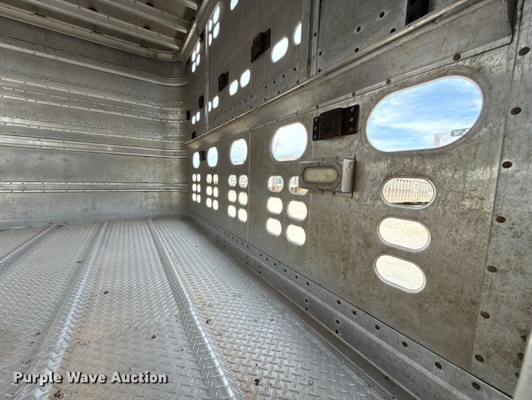 image for item FC4058 2018 Wilson PSDCL-402 livestock trailer