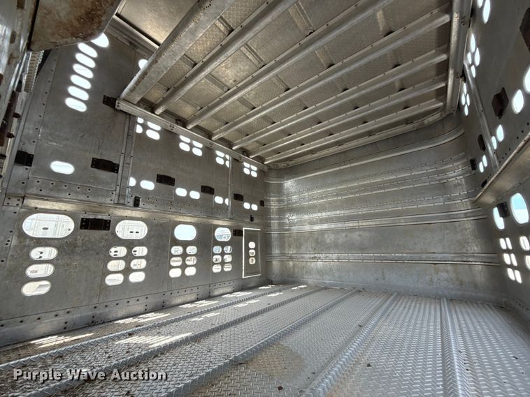 image for item FC4058 2018 Wilson PSDCL-402 livestock trailer