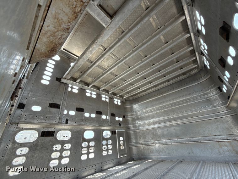 image for item FC4058 2018 Wilson PSDCL-402 livestock trailer