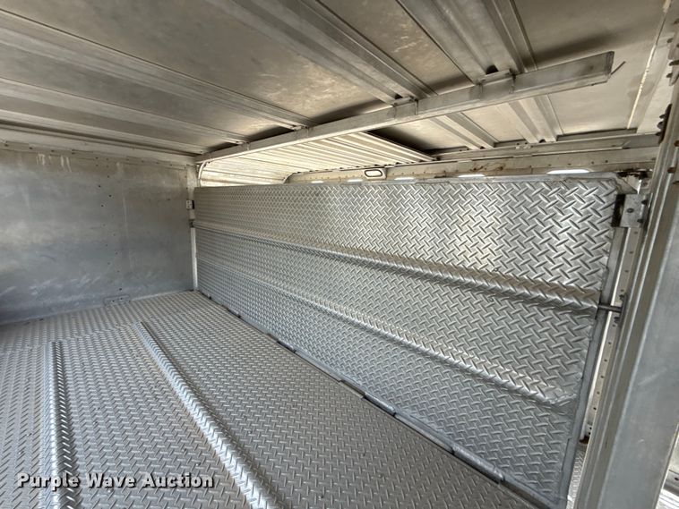 image for item FC4058 2018 Wilson PSDCL-402 livestock trailer