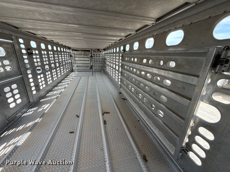 image for item FC4058 2018 Wilson PSDCL-402 livestock trailer