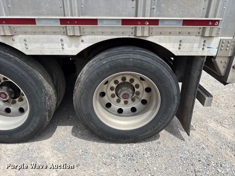 image for item FC4058 2018 Wilson PSDCL-402 livestock trailer