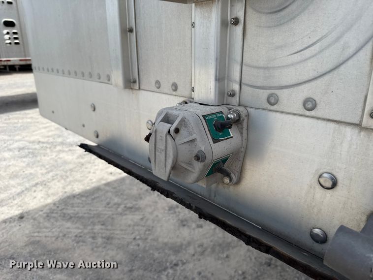 image for item FC4059 2018 Wilson PSDCL -402 livestock trailer