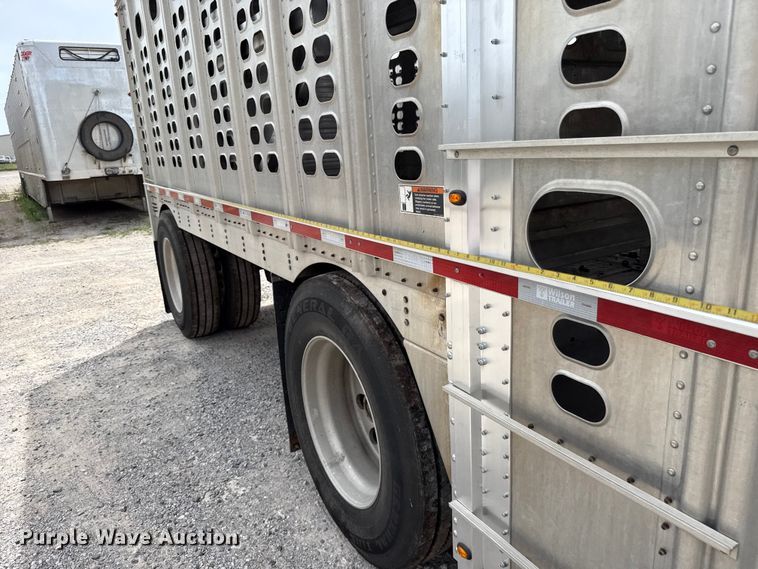 image for item FC4059 2018 Wilson PSDCL -402 livestock trailer