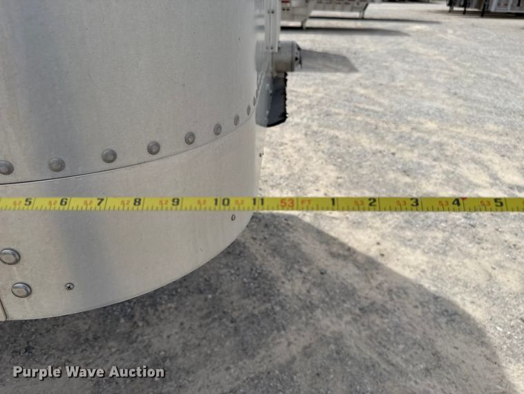 image for item FC4059 2018 Wilson PSDCL -402 livestock trailer