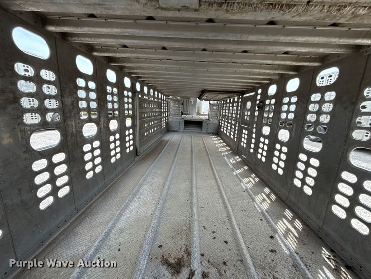 image for item FC4059 2018 Wilson PSDCL -402 livestock trailer