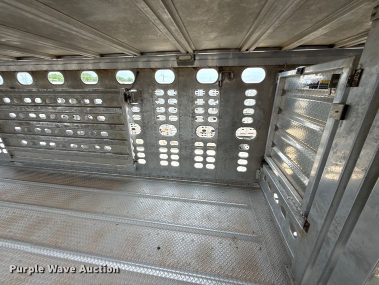 image for item FC4059 2018 Wilson PSDCL -402 livestock trailer