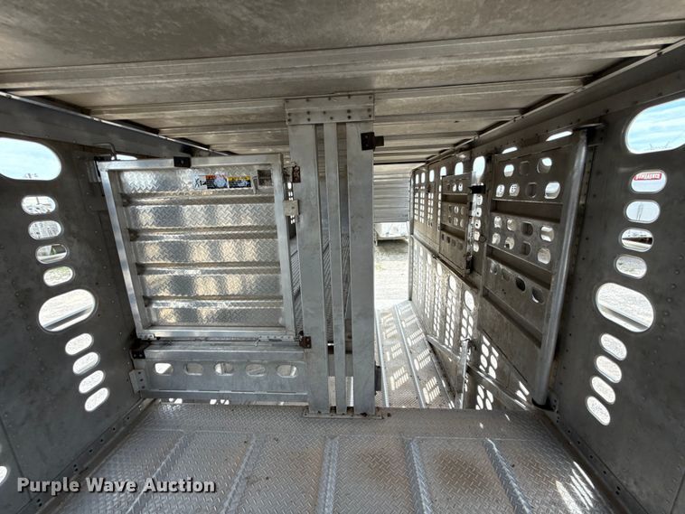 image for item FC4059 2018 Wilson PSDCL -402 livestock trailer