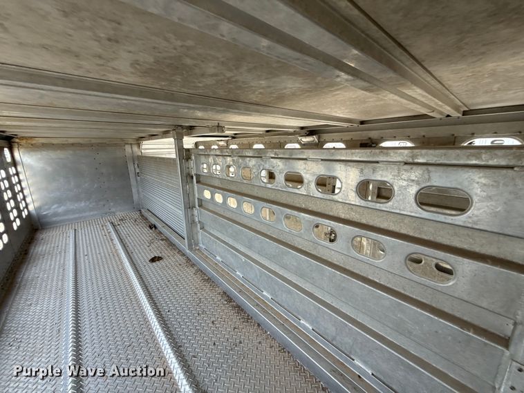 image for item FC4059 2018 Wilson PSDCL -402 livestock trailer