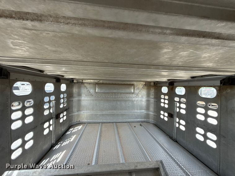 image for item FC4059 2018 Wilson PSDCL -402 livestock trailer