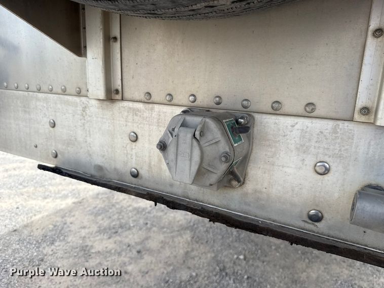 image for item FC4060 2018 Wilson PSDCL-402 livestock trailer