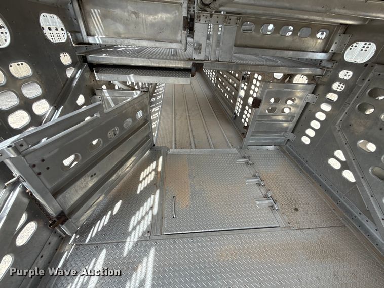 image for item FC4060 2018 Wilson PSDCL-402 livestock trailer