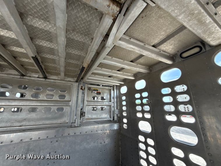 image for item FC4060 2018 Wilson PSDCL-402 livestock trailer