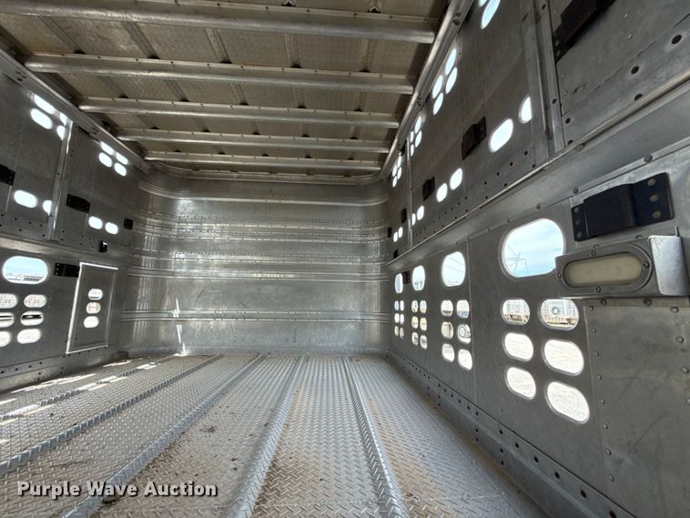 image for item FC4060 2018 Wilson PSDCL-402 livestock trailer