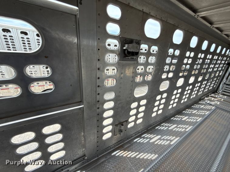 image for item FC4060 2018 Wilson PSDCL-402 livestock trailer
