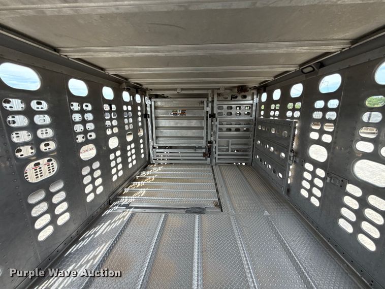 image for item FC4060 2018 Wilson PSDCL-402 livestock trailer