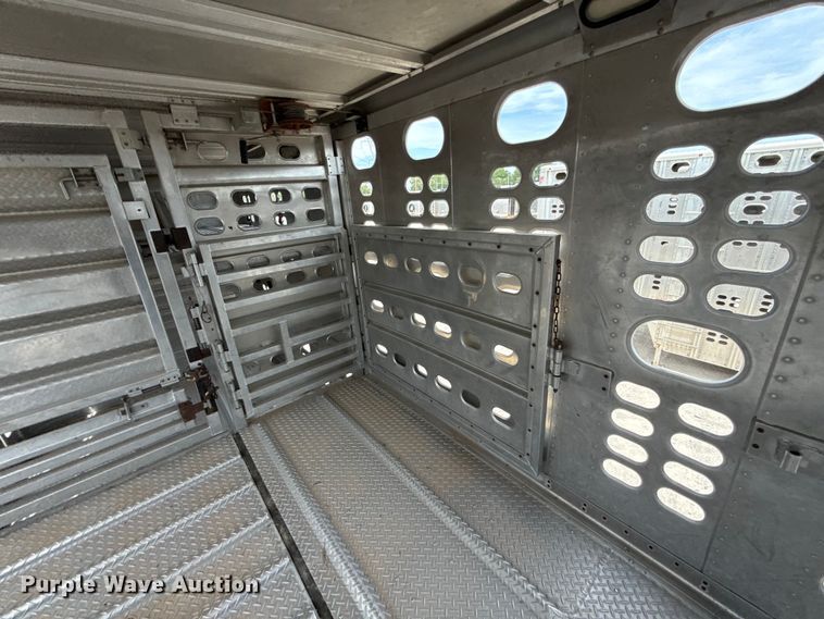 image for item FC4060 2018 Wilson PSDCL-402 livestock trailer