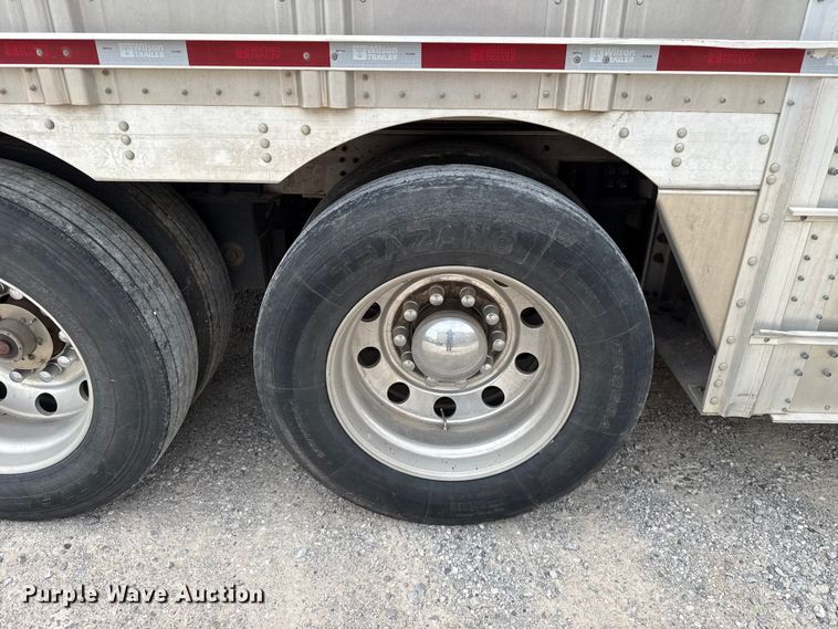 image for item FC4060 2018 Wilson PSDCL-402 livestock trailer