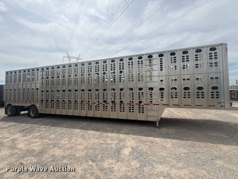 image for item FC4061 2020 Wilson PSDCL-402 livestock trailer