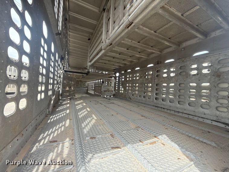 image for item FC4061 2020 Wilson PSDCL-402 livestock trailer