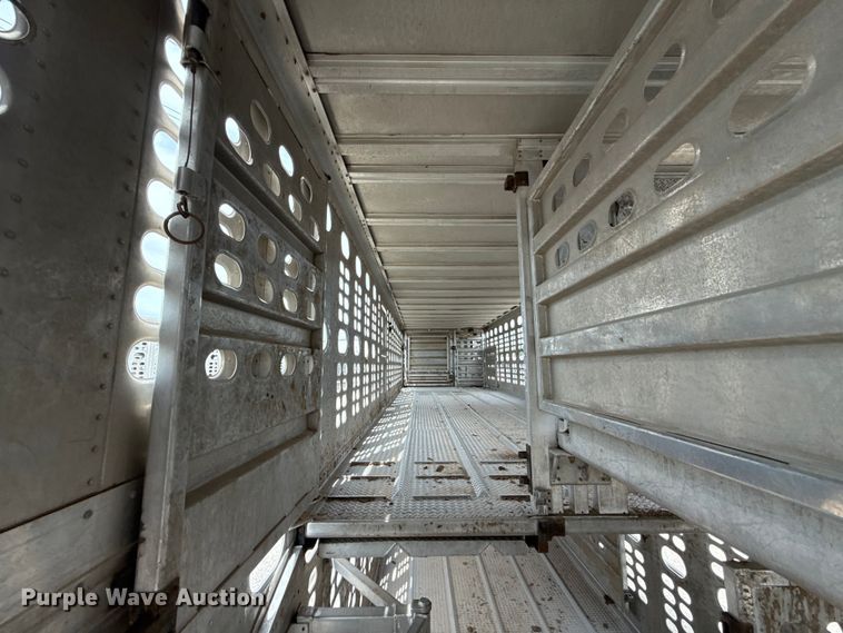 image for item FC4061 2020 Wilson PSDCL-402 livestock trailer