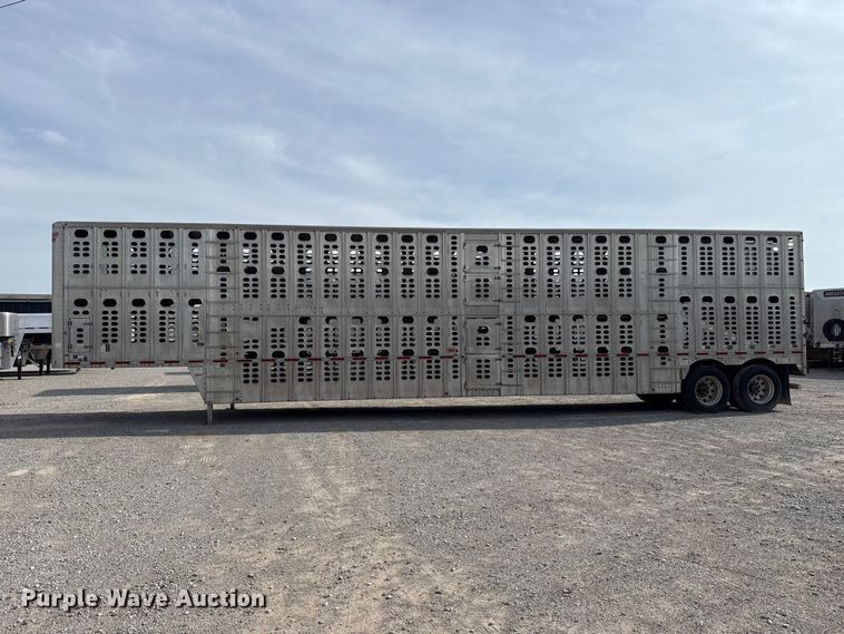image for item FC4062 2019 Wilson PSDCL-402 livestock trailer