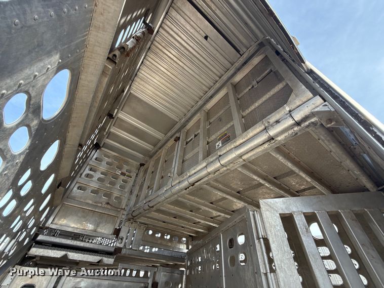 image for item FC4062 2019 Wilson PSDCL-402 livestock trailer
