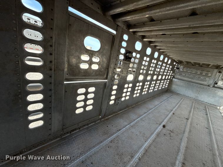 image for item FC4062 2019 Wilson PSDCL-402 livestock trailer