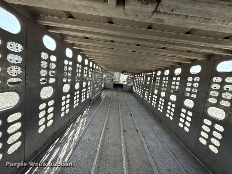 image for item FC4062 2019 Wilson PSDCL-402 livestock trailer