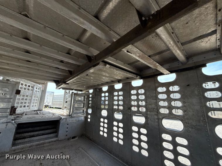 image for item FC4062 2019 Wilson PSDCL-402 livestock trailer
