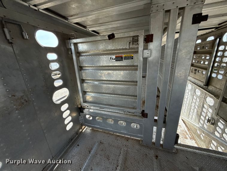 image for item FC4062 2019 Wilson PSDCL-402 livestock trailer