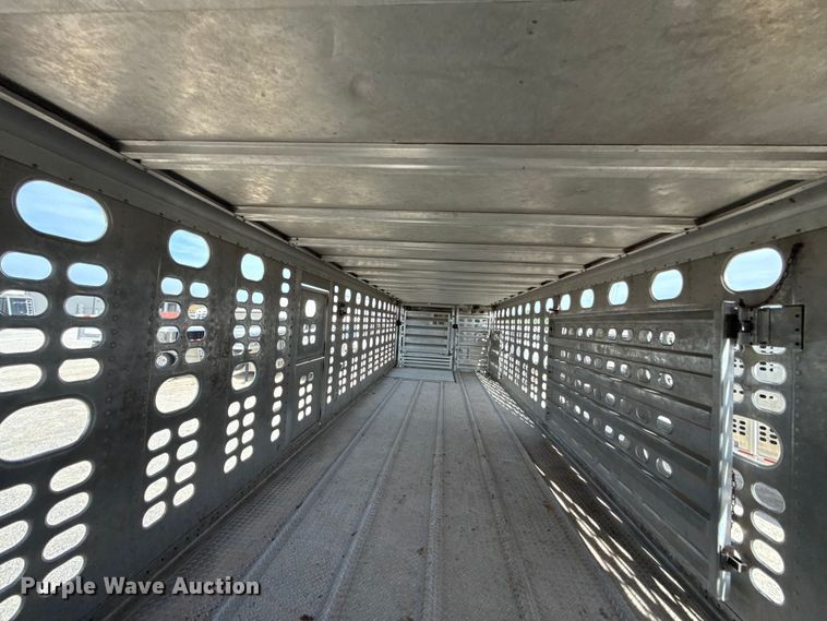 image for item FC4062 2019 Wilson PSDCL-402 livestock trailer