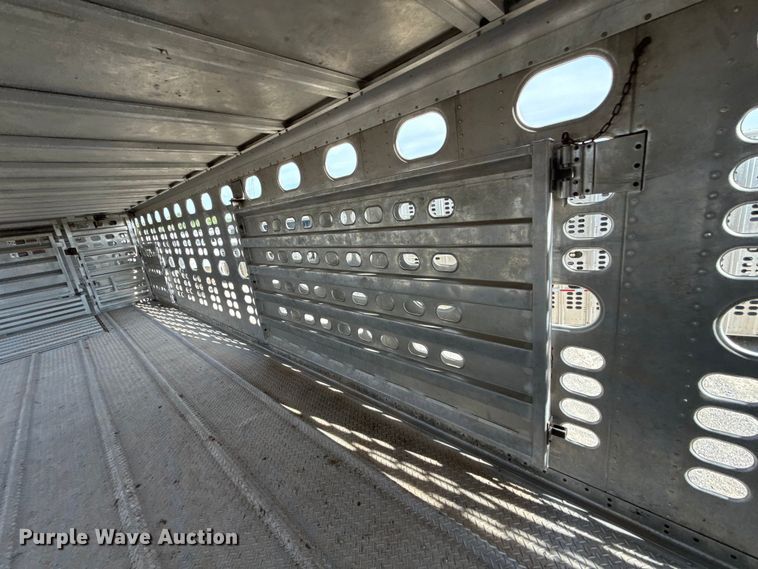 image for item FC4062 2019 Wilson PSDCL-402 livestock trailer