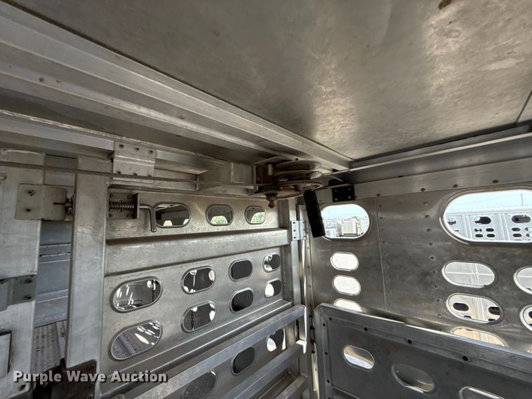 image for item FC4062 2019 Wilson PSDCL-402 livestock trailer