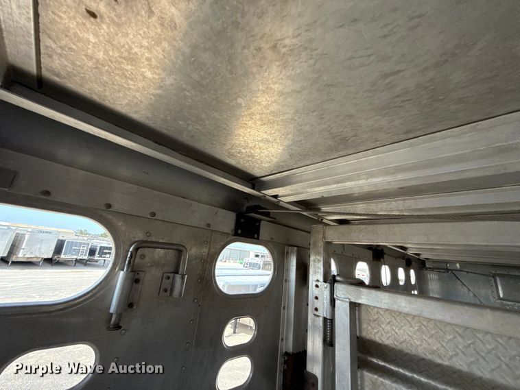 image for item FC4062 2019 Wilson PSDCL-402 livestock trailer