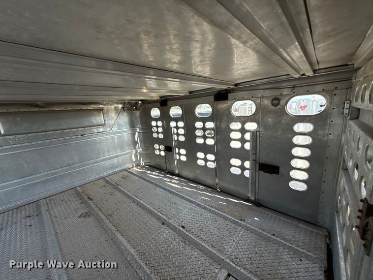image for item FC4062 2019 Wilson PSDCL-402 livestock trailer