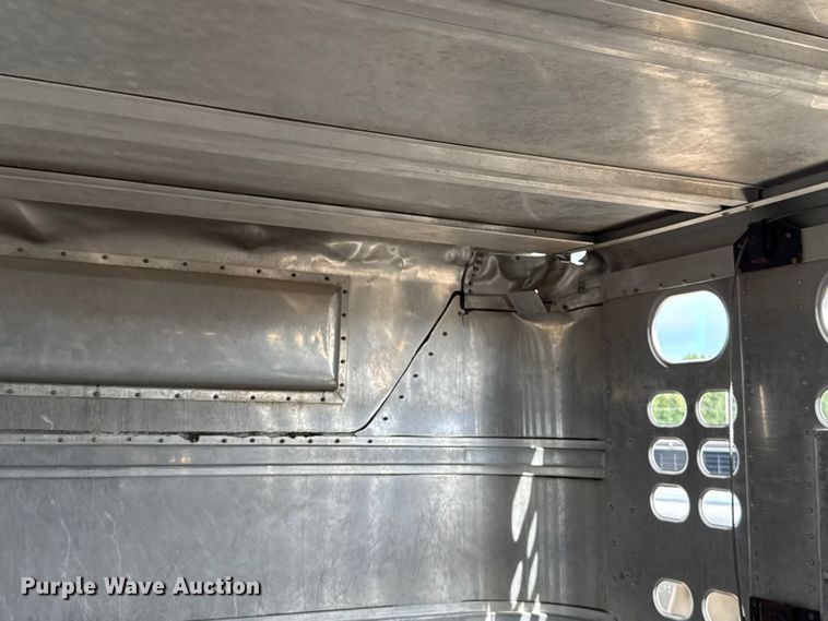image for item FC4062 2019 Wilson PSDCL-402 livestock trailer