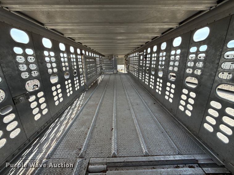 image for item FC4062 2019 Wilson PSDCL-402 livestock trailer