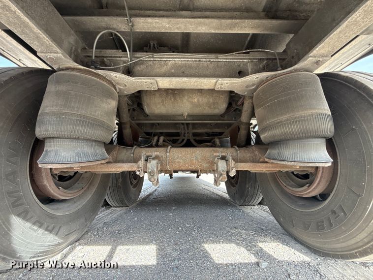 image for item FC4062 2019 Wilson PSDCL-402 livestock trailer