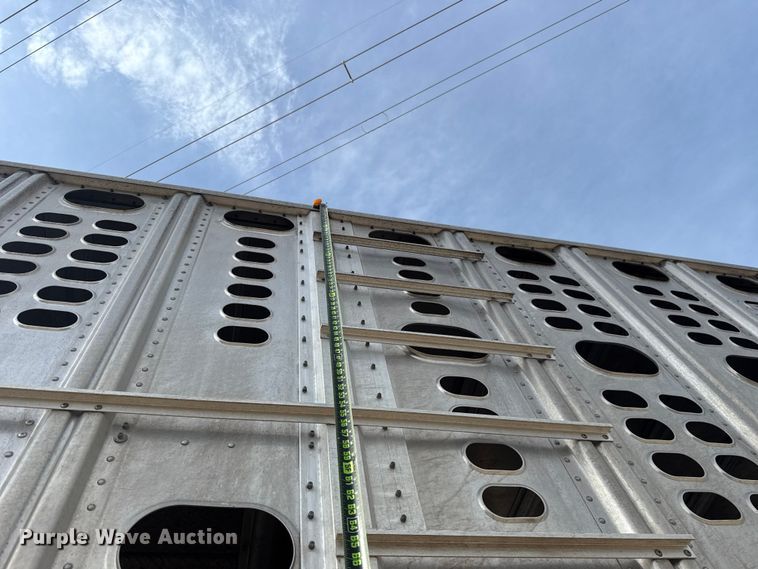 image for item FC4063 2020 Wilson PSDCL-402 livestock trailer