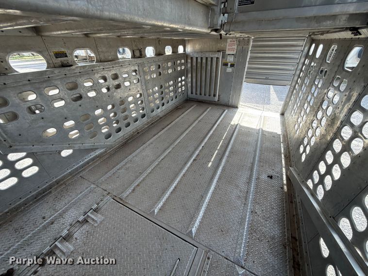 image for item FC4063 2020 Wilson PSDCL-402 livestock trailer