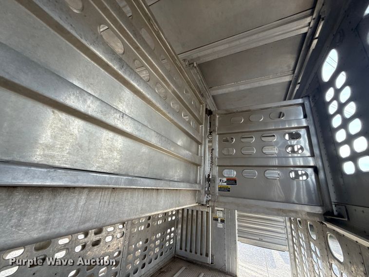image for item FC4063 2020 Wilson PSDCL-402 livestock trailer