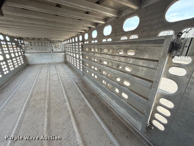 image for item FC4063 2020 Wilson PSDCL-402 livestock trailer