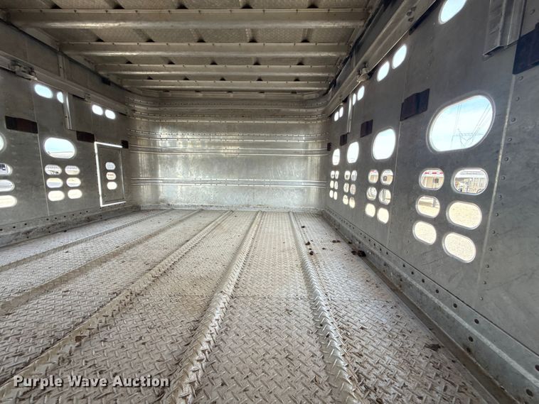 image for item FC4063 2020 Wilson PSDCL-402 livestock trailer