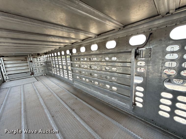image for item FC4063 2020 Wilson PSDCL-402 livestock trailer
