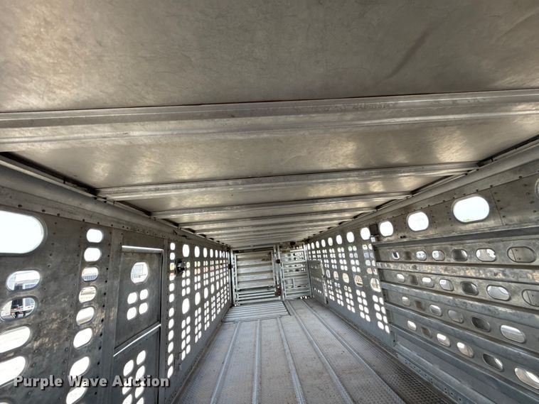 image for item FC4063 2020 Wilson PSDCL-402 livestock trailer