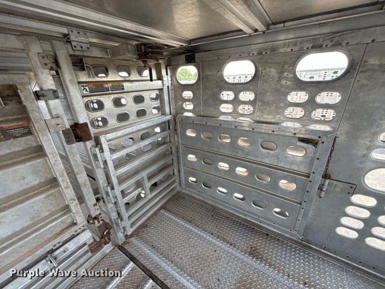 image for item FC4063 2020 Wilson PSDCL-402 livestock trailer
