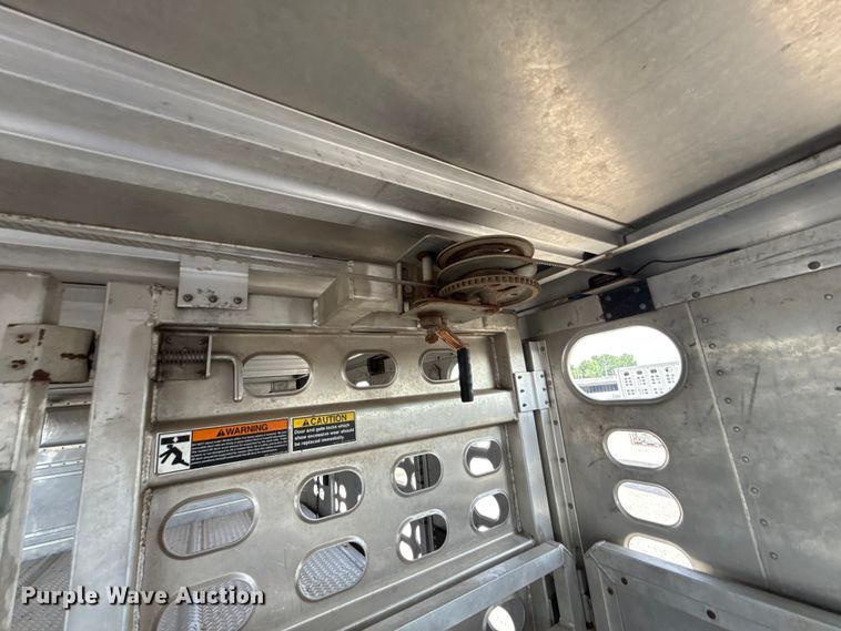 image for item FC4063 2020 Wilson PSDCL-402 livestock trailer