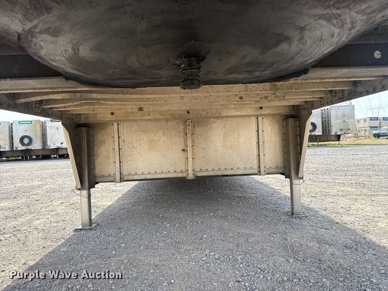 image for item FC4063 2020 Wilson PSDCL-402 livestock trailer