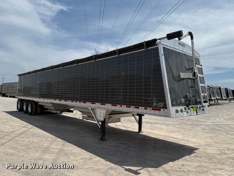 image for item FC4064 2024 Wilson DWH-750CGM grain trailer
